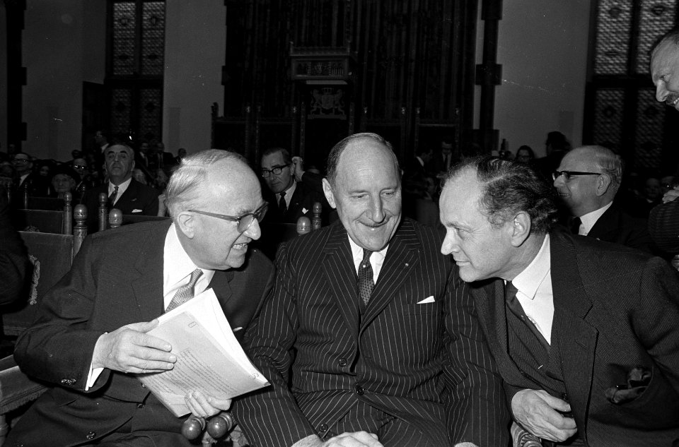 Twintigjarig bestaan Europese Beweging in Ridderzaal Den Haag . Professor Hallst, Bestanddeelnr 920-8486