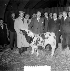 Tweemaal per week veemarkt in Den Bosch, opening door burgemeester Loeff., Bestanddeelnr 906-0137
