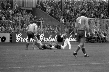 Twente tegen Ajax 0-2, Bestanddeelnr 924-8191