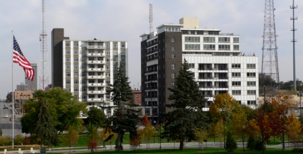Twin Towers Omaha from NW 3