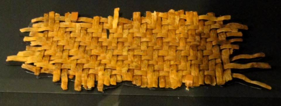 Twill-plaited mat fragments with plaited edge, date unknown, Kayenta Anasazi, Pine Tree House, Arizona, plant material - Natural History Museum of Utah - DSC07328