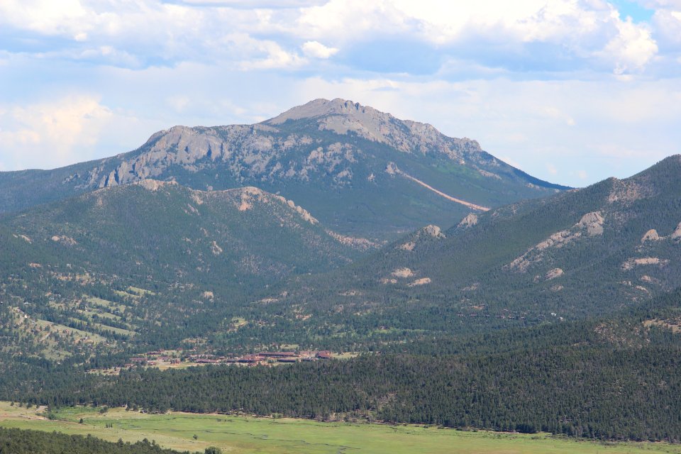 Twin Sisters Peaks, Many Parks Curve Overlook, July 2016
