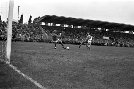 Twente tegen Ajax 0-2, doelpunt Ajax, Bestanddeelnr 924-8185