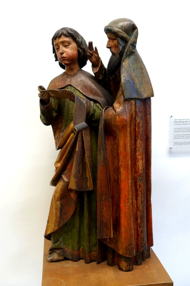 Two apostles from a depiction of the Death of the Virgin Mary, Swabia, c. 1500, limewood, polychrome, gilt - Germanisches Nationalmuseum - Nuremberg, Germany - DSC02934