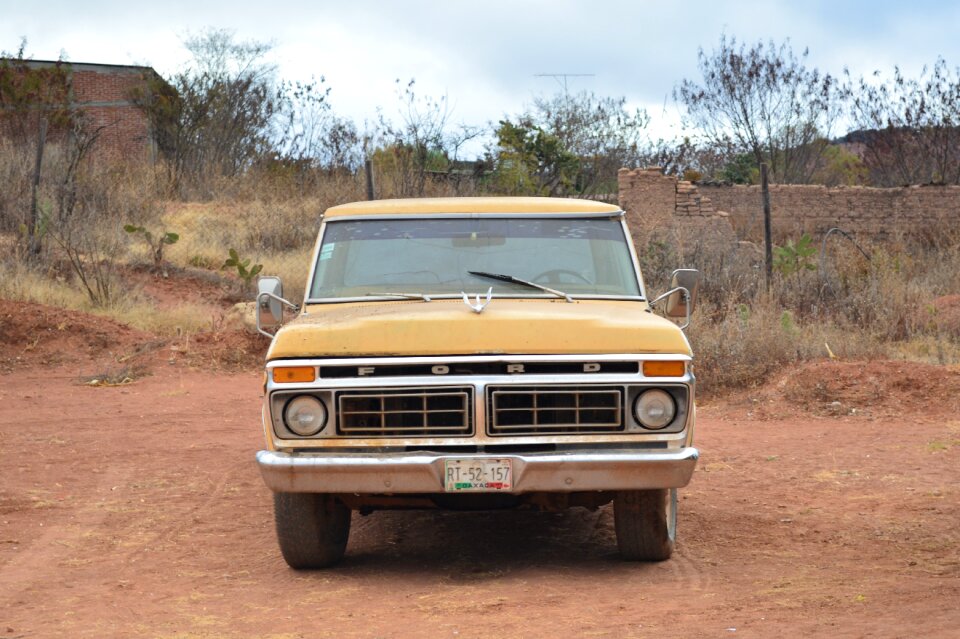Auto vintage automobiles vehicle