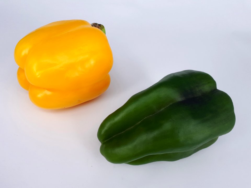 Two bell peppers 2017 B1