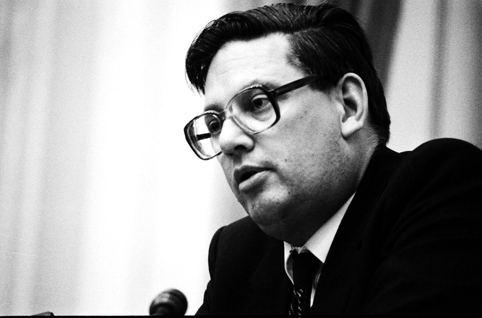 Tweede Kamer nota ombuigingen 1980 nr 5 , 6 ministe van Aardenne , kop, Bestanddeelnr 930-8646