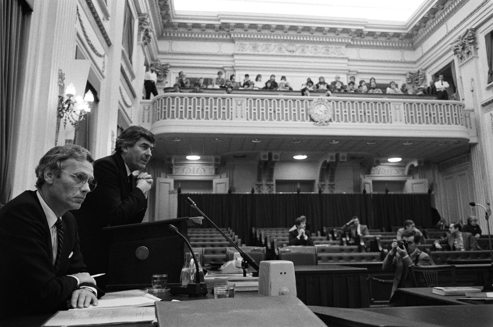 Tweede Kamer debat over plaatsingsbesluit kruisraketten v.l.n.r. Kwaadsteniet,, Bestanddeelnr 933-4837