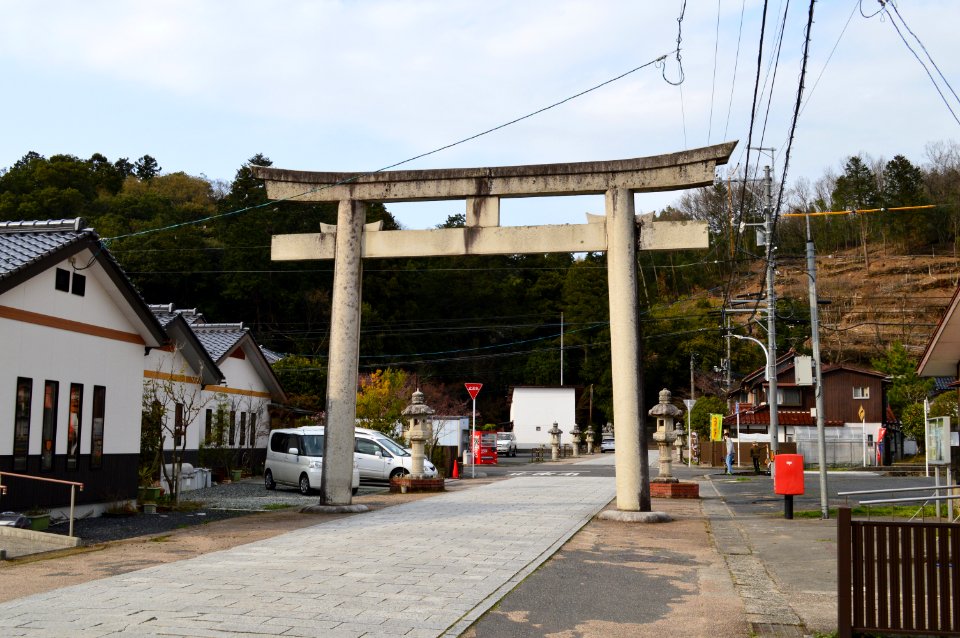 Ube-jinja, otorii-2