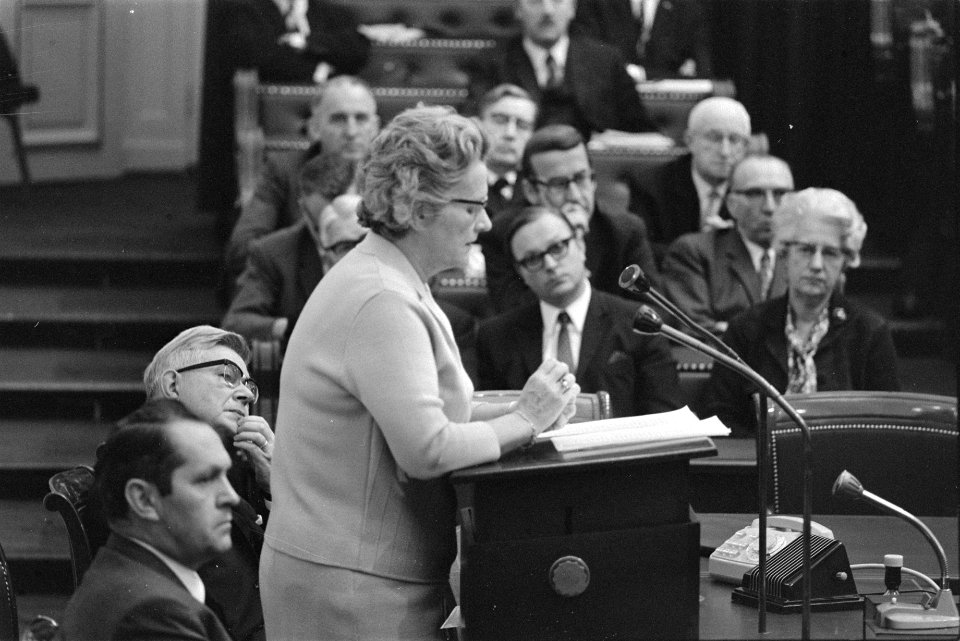 Tweede Kamer herdenking van feit dat 25 jaar geleden Staten-Generaal voor het , Bestanddeelnr 924-0165