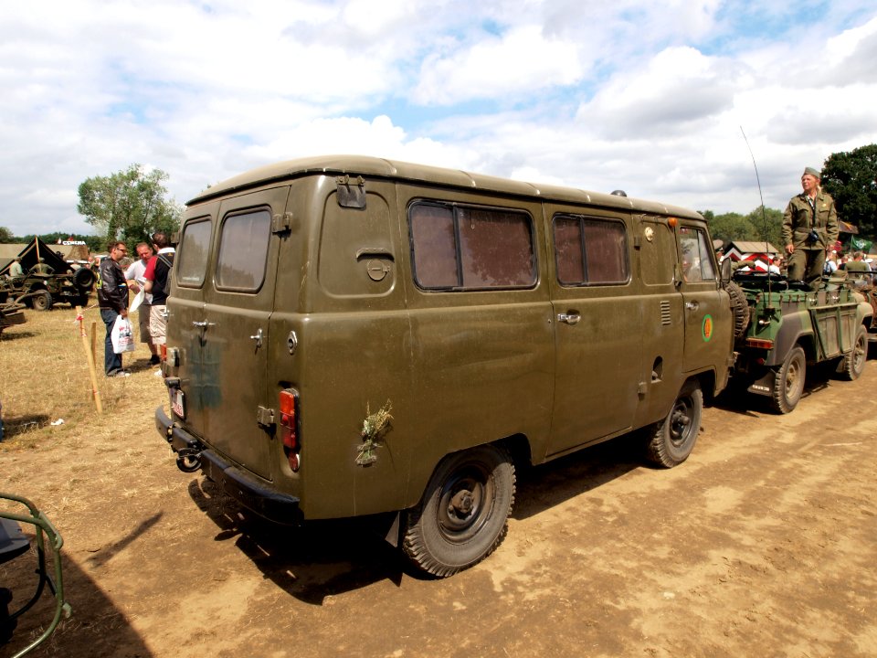 UAZ-452 Bukhanka pic5