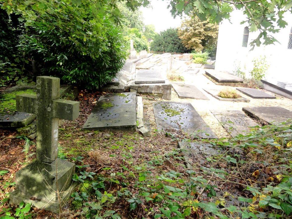 Ubbergen Rijksmonument 35803 Rijksstraatweg 38 begraafplaats