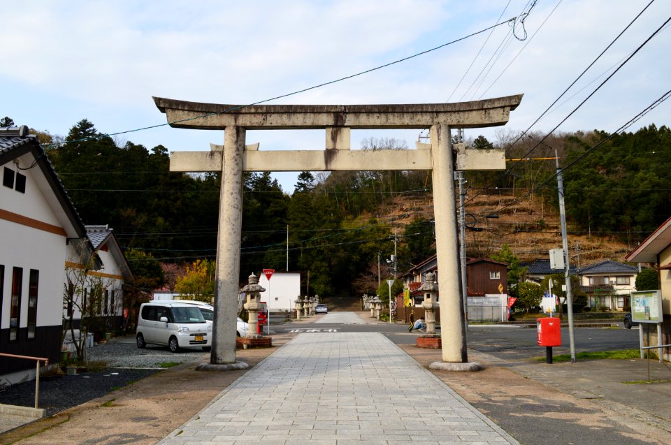 Ube-jinja, otorii-1