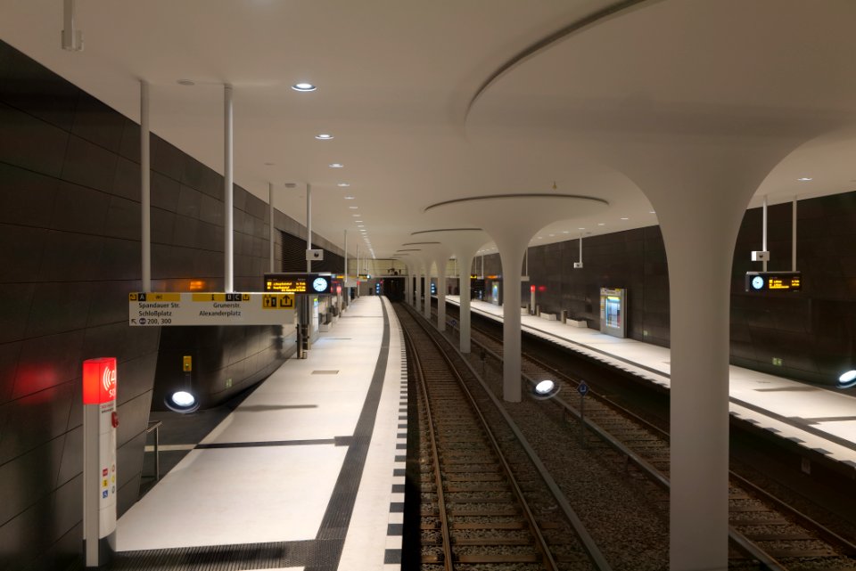 U-Bahnhof Rotes Rathaus 2021-01-17 09