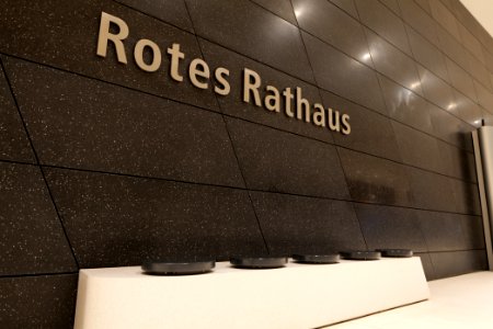 U-Bahnhof Rotes Rathaus 2021-01-17 14 photo