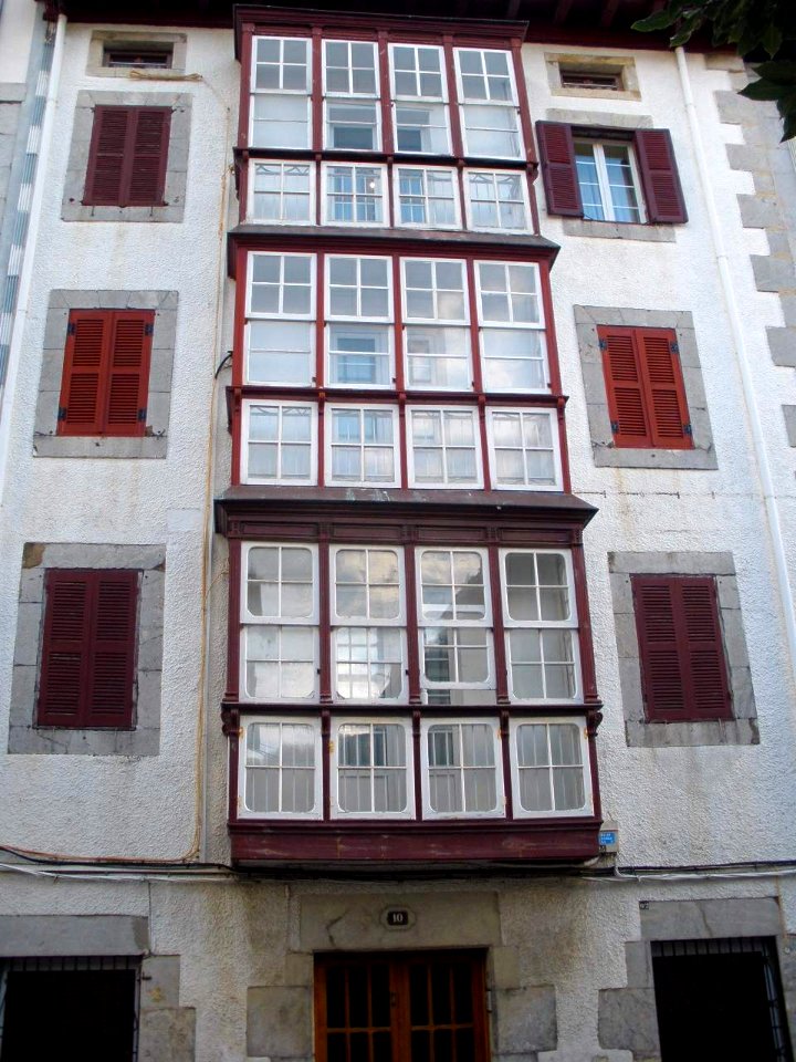 Mundaka 19