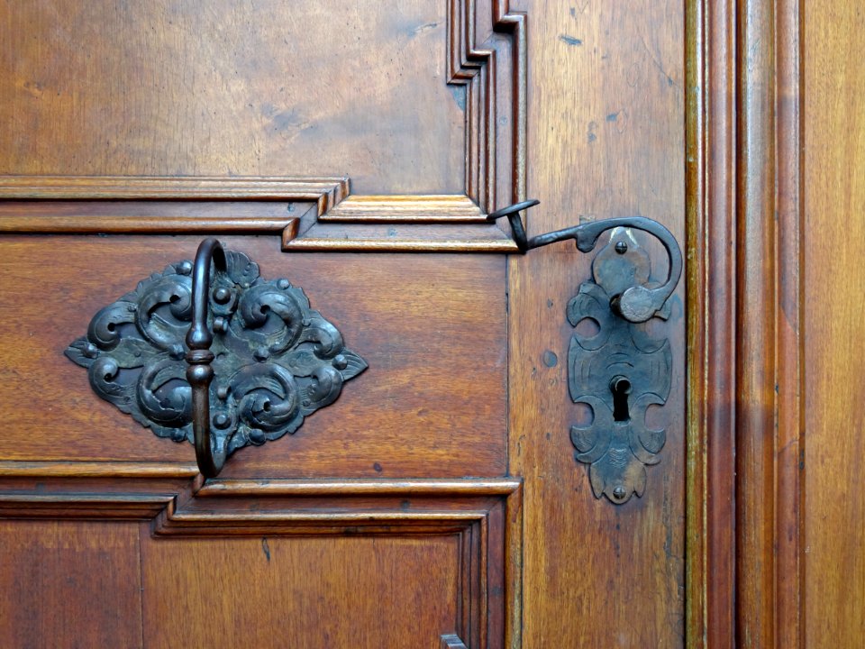 MuensterlingenKirchentuerDetail