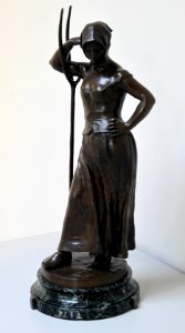 Musée Camille Claudel 08092019 Alfred Boucher La Faneuse ou Aux Champs 1897 7781