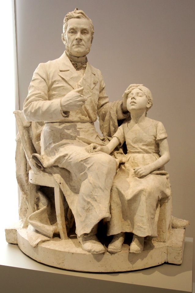 Musée Camille Claudel 08092019 Alfred Boucher Monument au docteur Panas Plâtre 1 7806