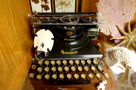 Multiplex, Hammond Typewriter - Mount Angel Abbey Museum - Mount Angel Abbey - Mount Angel, Oregon - DSC09958
