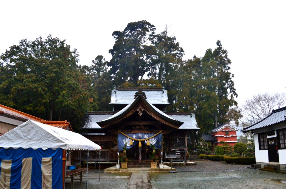 Omura-jinja haiden-1