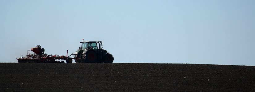 Tractor agriculture mark