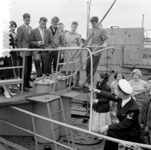 Onderzeedienst 50 jaar, Bestanddeelnr 908-6366