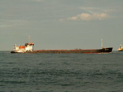 Omskiy-105 - IMO 8866747 - Callsign JVHK3 approaching Port of Rotterdam, Holland 11-Feb-2006
