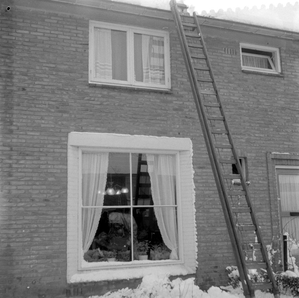 Onderzoek van de schoorsteen, Bestanddeelnr 909-2777