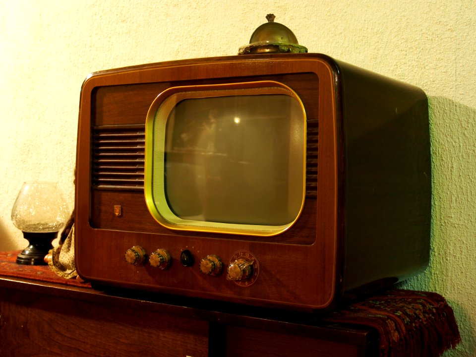 Old Philips television set, pic6