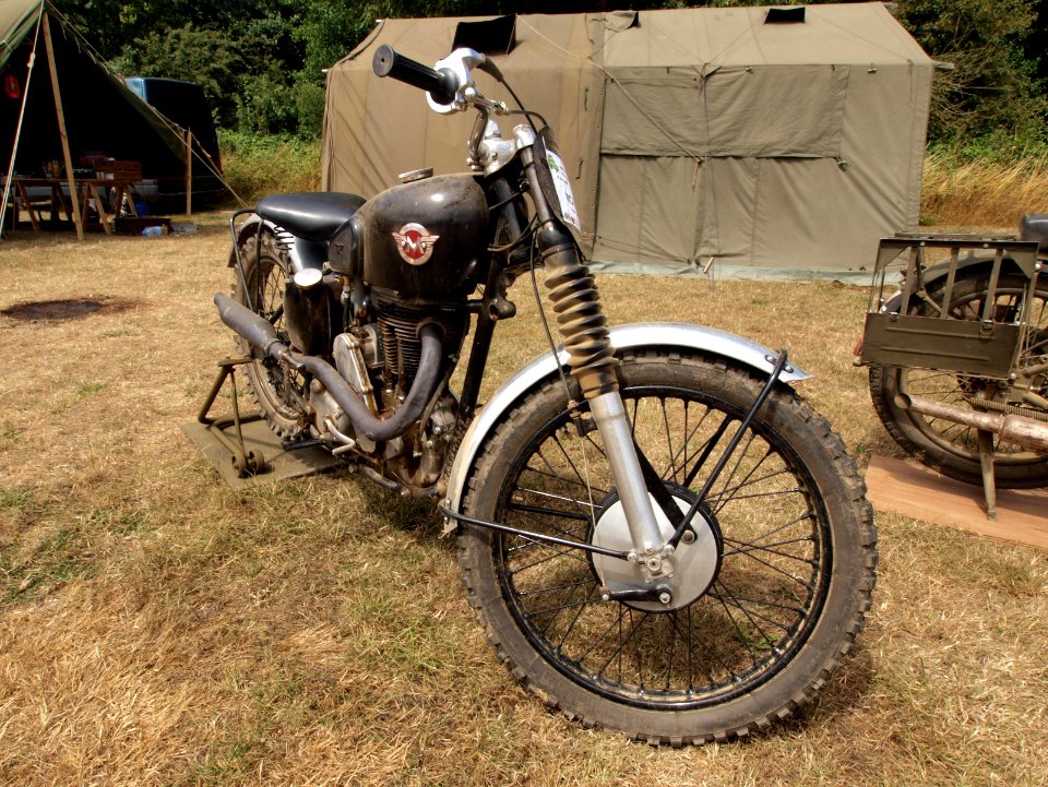 Old Matchless motorcycle pic3