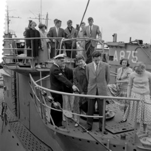 Onderzeedienst 50 jaar, Bestanddeelnr 908-6370