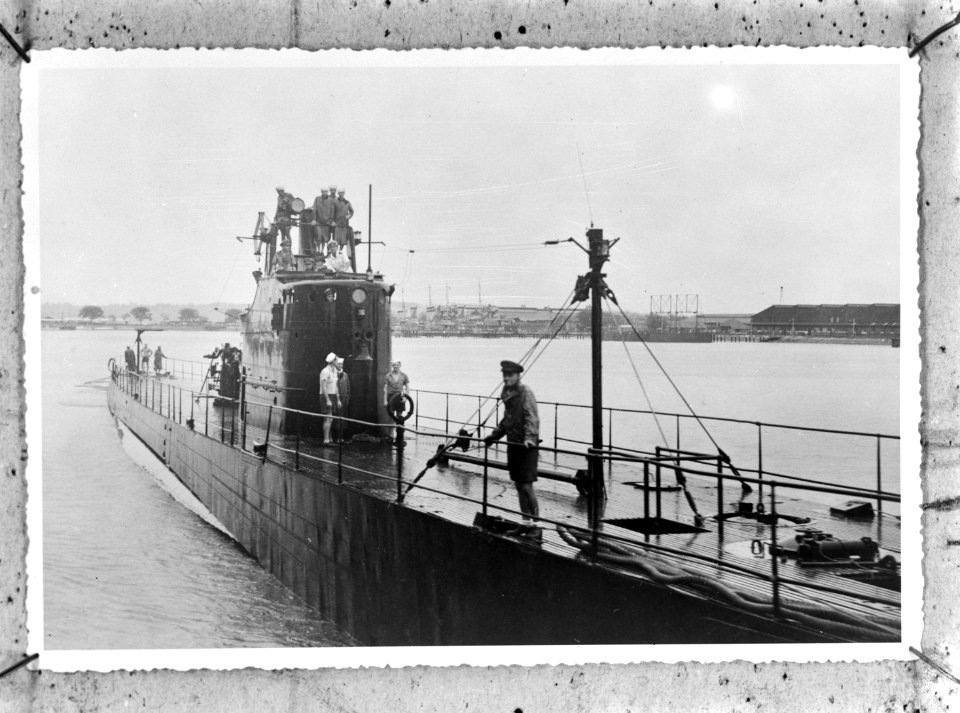 Onderzeeboot waarmee admiraal Thomas C. Hart in Soerabaja aankwam, Bestanddeelnr 935-0138