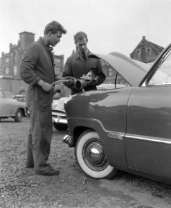 Omschakeling benzine in propaanmotoren in verband met Zondagsrijverbod, Bestanddeelnr 908-1676