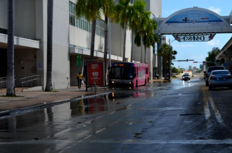 Omni Downtown Miami tidal flooding October 17 2016 morning high tide 10