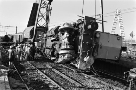 Omgevallen locomotief, Bestanddeelnr 931-7923