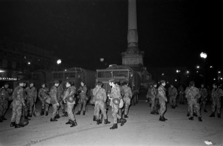 Ondanks een verbod wilden leden van de Portugese Maoïstische beweging MRPP op 31, Bestanddeelnr 927-7286