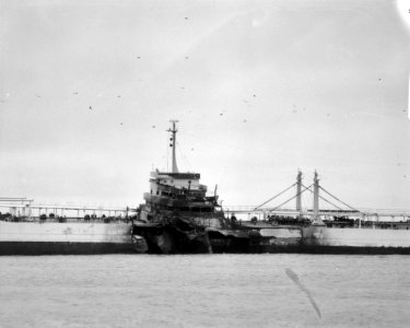 Olympic Thunder in aanvaring met tanker, Bestanddeelnr 913-8488