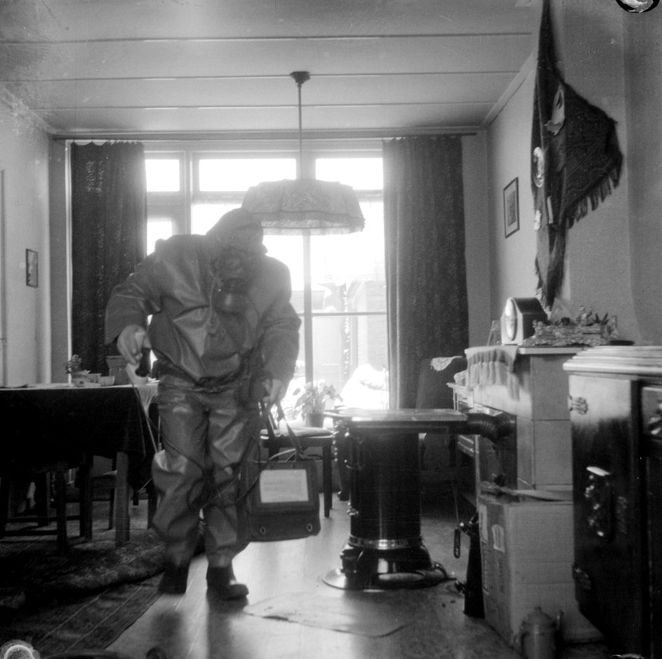 Onderzoek kachel, Bestanddeelnr 909-2781