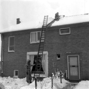Onderzoek van de schoorsteen, Bestanddeelnr 909-2775