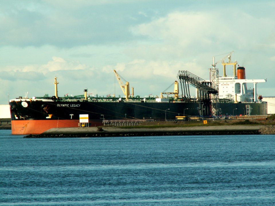 Olympic Legacy p1 at the '8e Petroleumhaven', Port of Rotterdam, Holland 19-Nov-2005