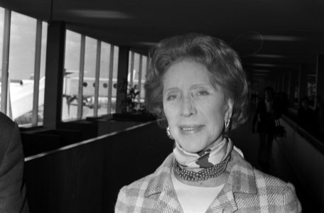 Onbekende dame bij de aankomst van Freda Payne, Bestanddeelnr 924-5059