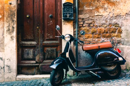 On A Quiet Streets Of Rome (192431685)
