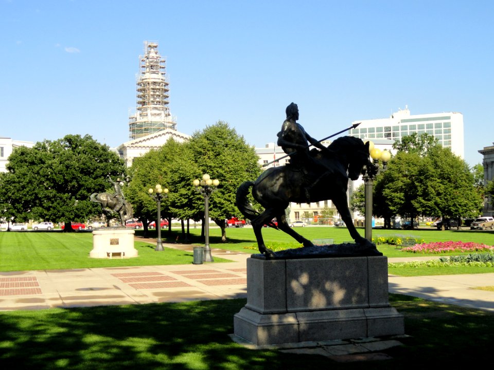 On the War Trail by Alexander Phimister Proctor - Civic Center Park, Denver - DSC01223