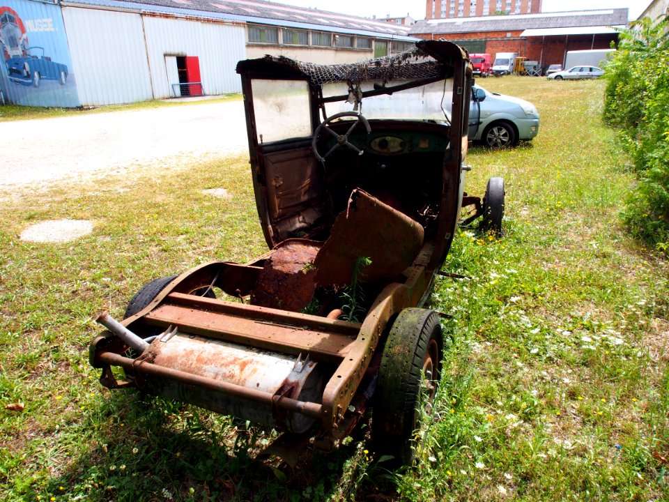 Old vehicle at the yard of the Automobile museum Reims pic3