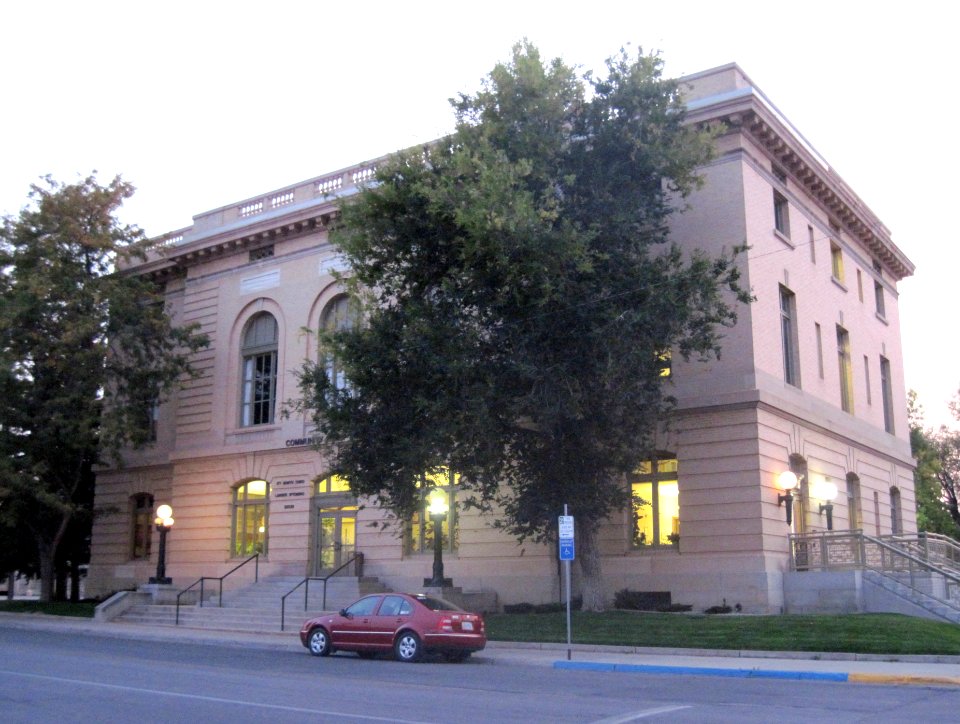 Old US Post Office, Lander, WY (NE Corner 2)