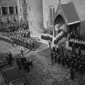 Ondertrouw prinses Beatrix en Claus, Bestanddeelnr 918-7952