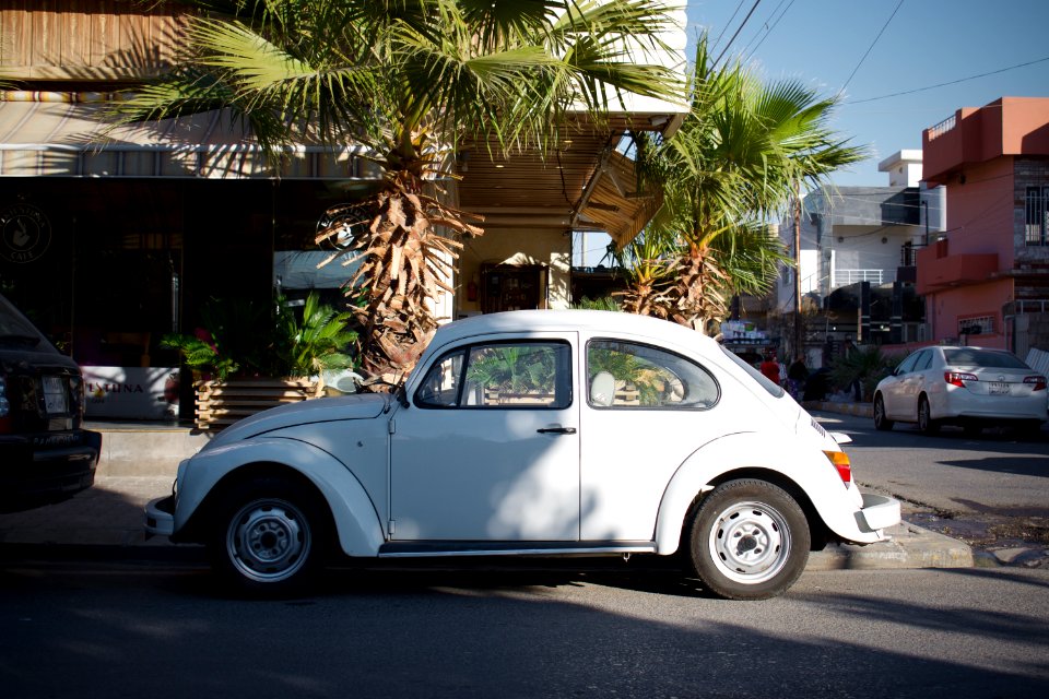 Old Volkswagen in Ankawa
