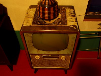 Old Telefunken television set, pic1