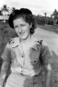 Onderluitenant van het Vrouwenhulpkorps KNIL, Bestanddeelnr 4932